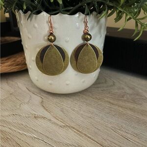 Elegant Gold and Brown Metal Drop Earrings